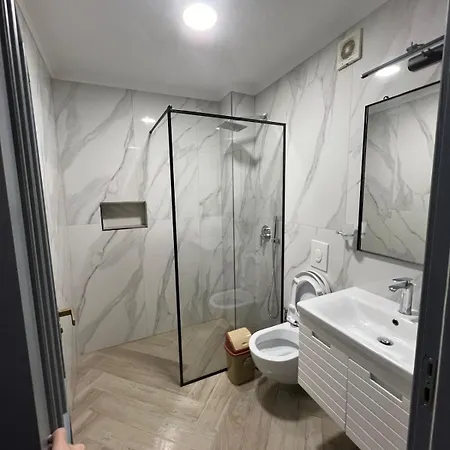 Myslym Shyri * Tirana