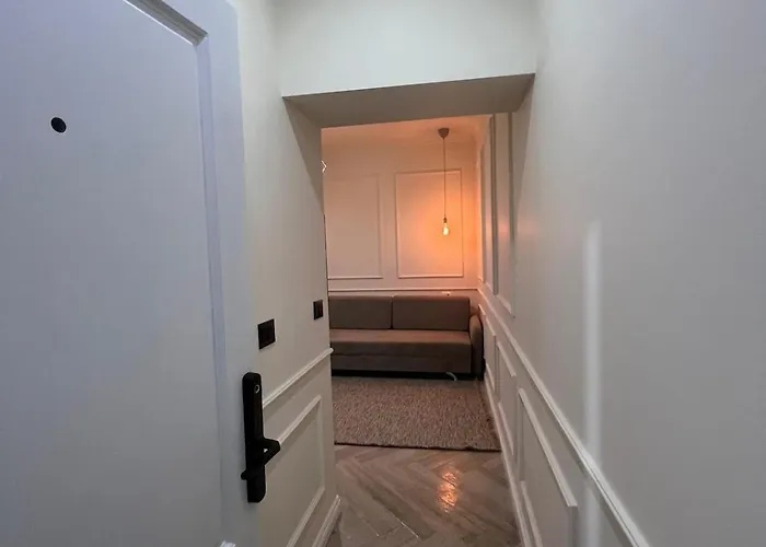 Myslym Shyri Apartman *